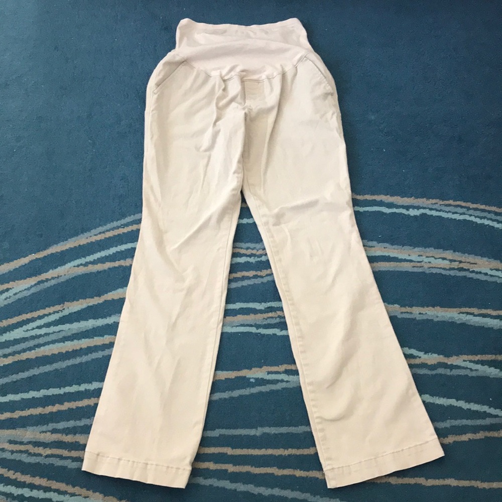 Like-new Old Navy maternity khaki pants